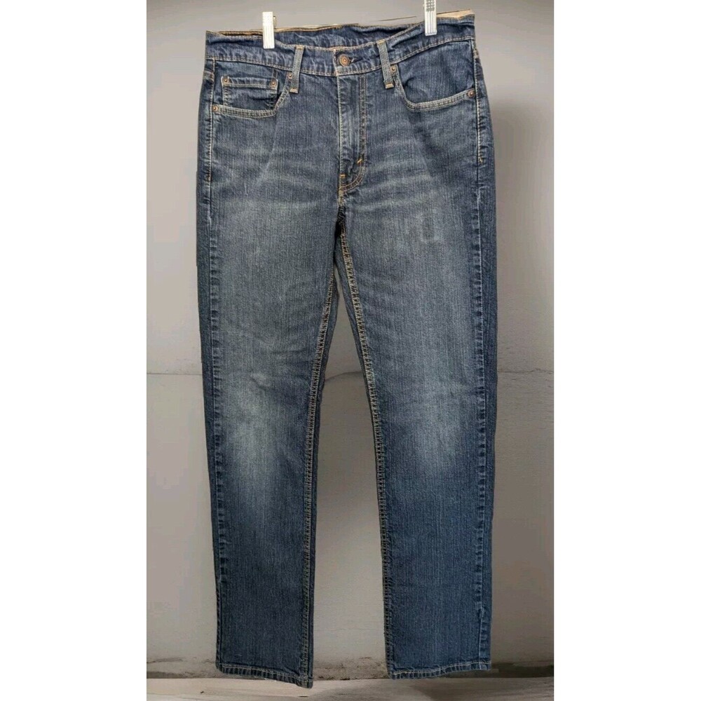 Levi's 514 Men's Size 32x34  Denim Slim Straight Fit Jeans